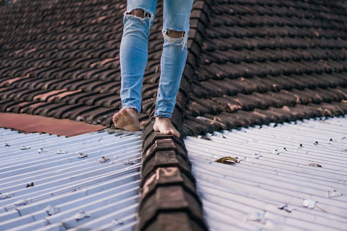 Man walking on the roof 